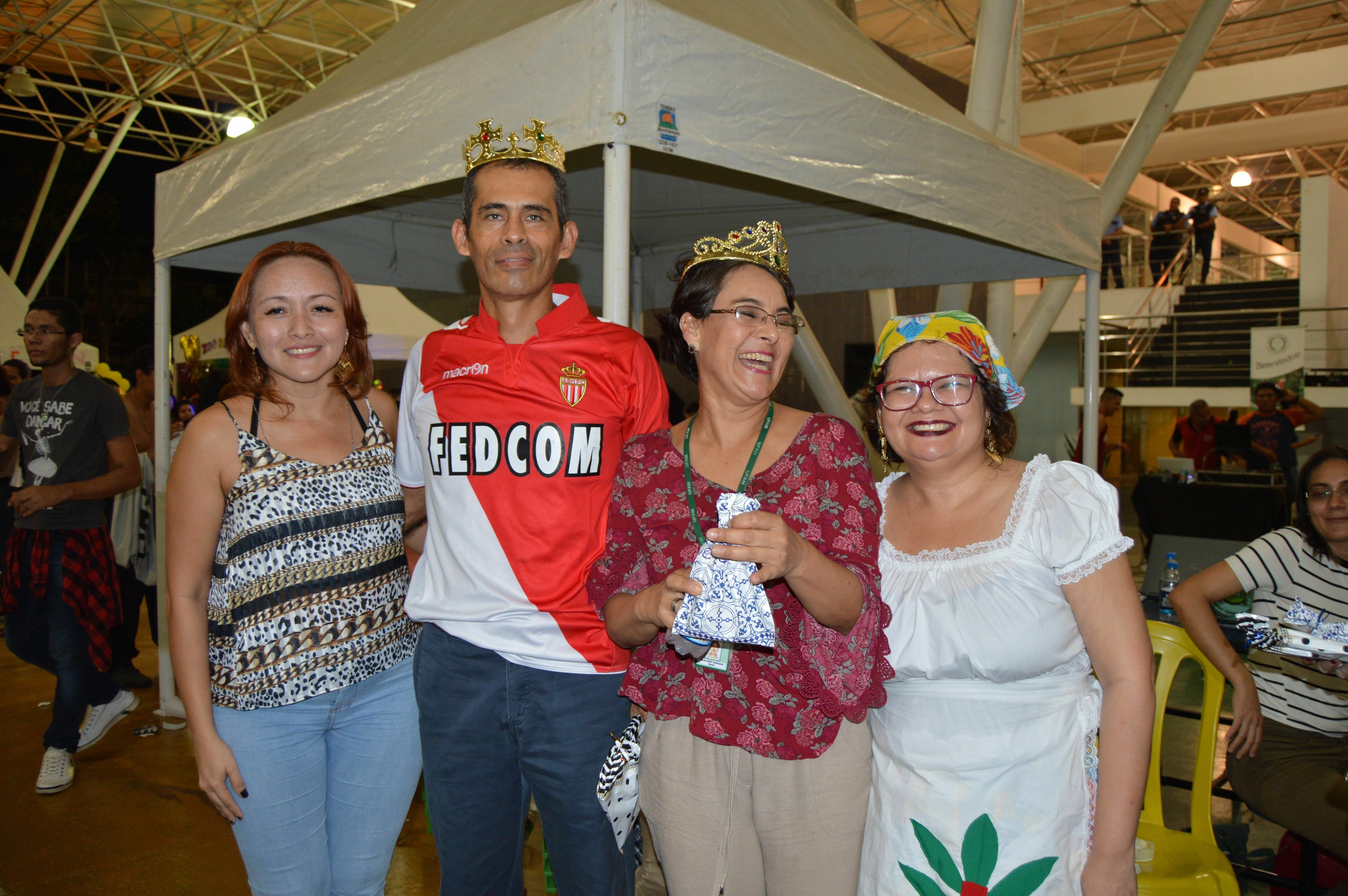 Docentes do curso de Geologia venceram a categoria Rei e Rainha